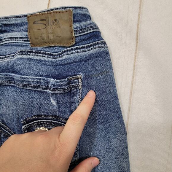 Silver Sam boyfriend crop ankle jeans ripped distressed - Picture 6 of 10